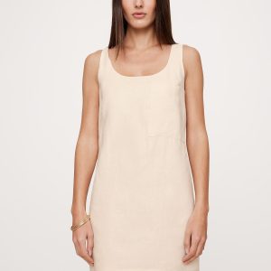 Linen Scoop-Neck Shift Dress