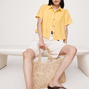 Boxy Linen Short-Sleeve Shirt