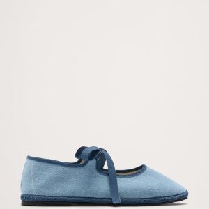 Salomé Flat by Cayumas