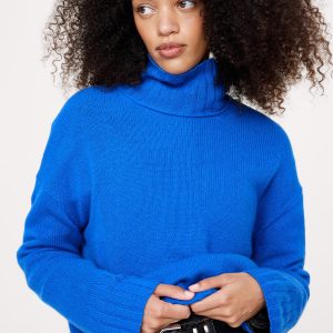 Relaxed Cashmere Turtleneck Sweater