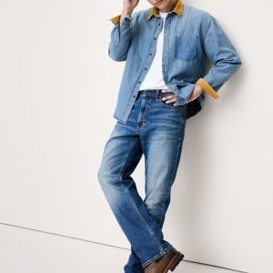 Relaxed-Fit Cotton-Hemp Chambray Shirt